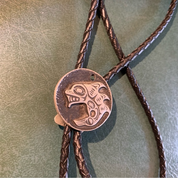 Vintage Bolo tie Native - Picture 2 of 9